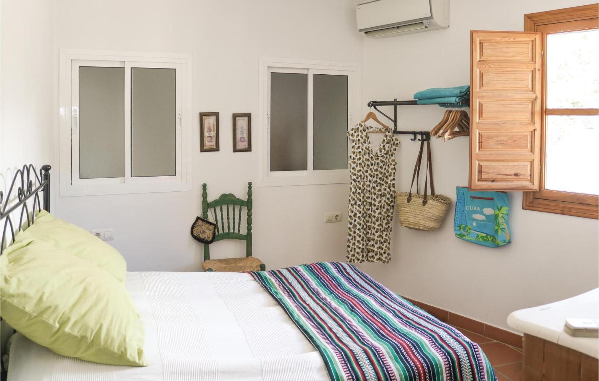 Nice Home In Canillas De Albaida With Wifi Екстериор снимка